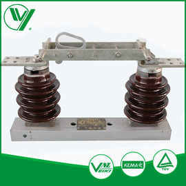 Goede prijs 12KV de middelgrote Voltage Verticale Onderbreking maakt Schakelaarisolator los online
